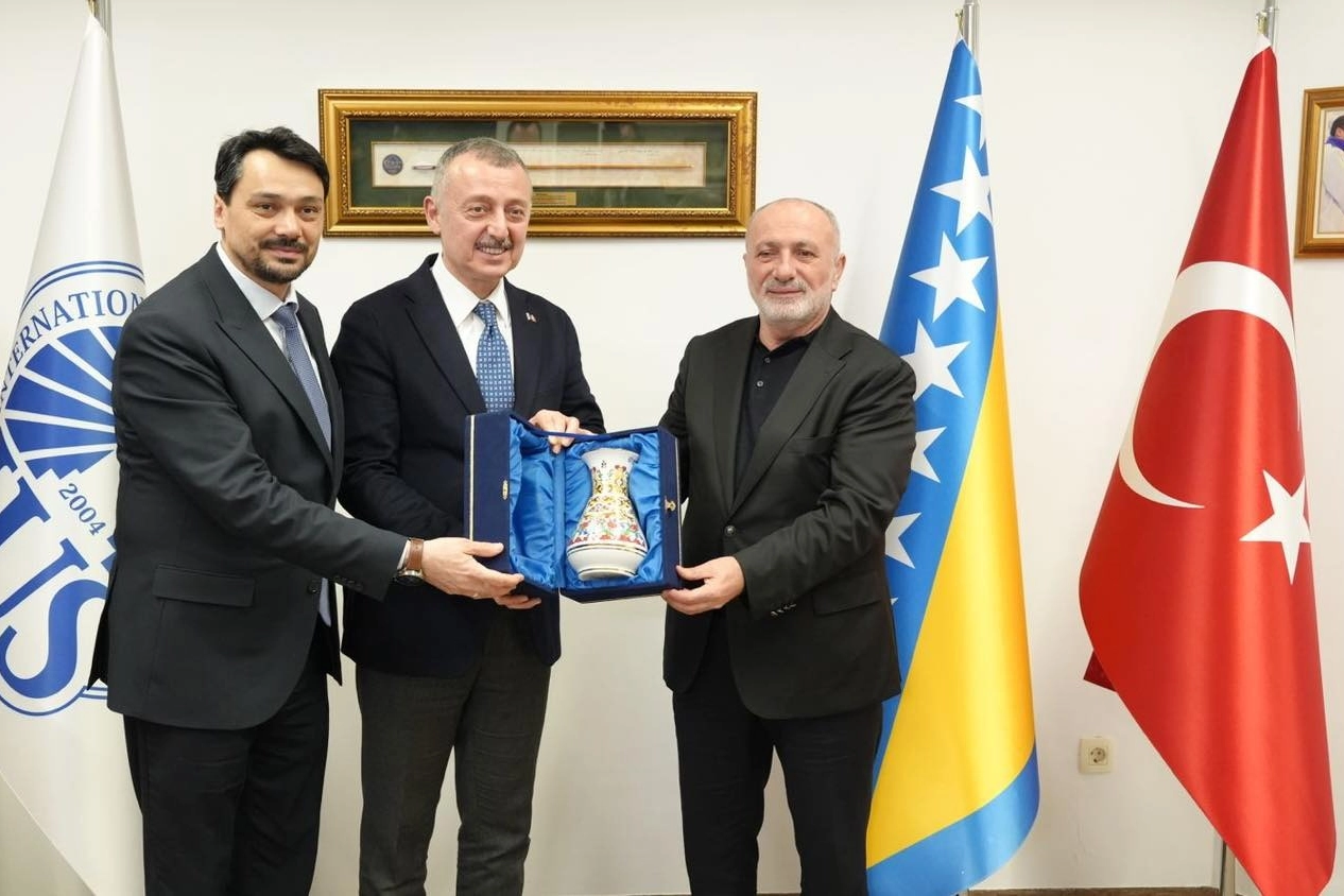 Başkan Büyükakın’dan Bosna’da resmi temaslar