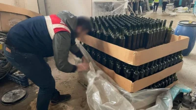 Bursa’nın İznik ilçesinde jandarma ekiplerinin bir işyerine düzenlediği adli aramada,