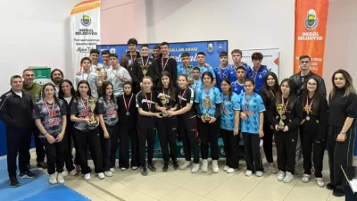 İnegöl Belediyesi’nin düzenlediği 9. Okullar Arası Spor Festivali kapsamında gerçekleştirilen